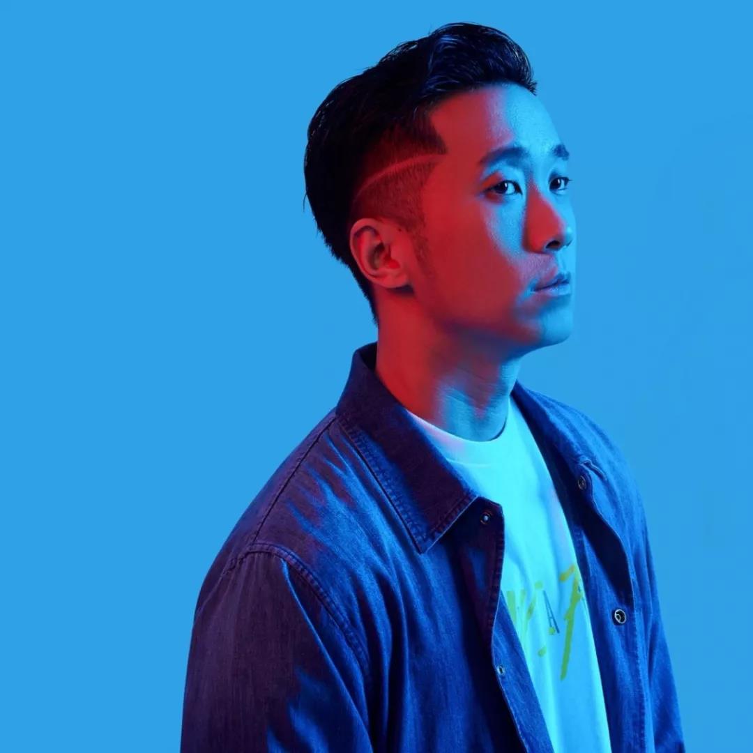 上海草莓基地挖草莓苗,超级草莓上海