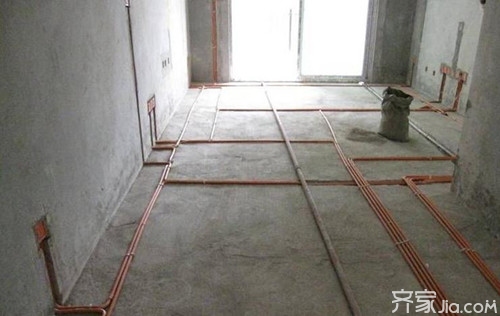 业内人士现场指出猫腻,曝光原材料内幕