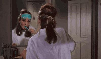 刷牙出血肿胀还刷牙吗,刷牙后牙龈红肿怎么回事