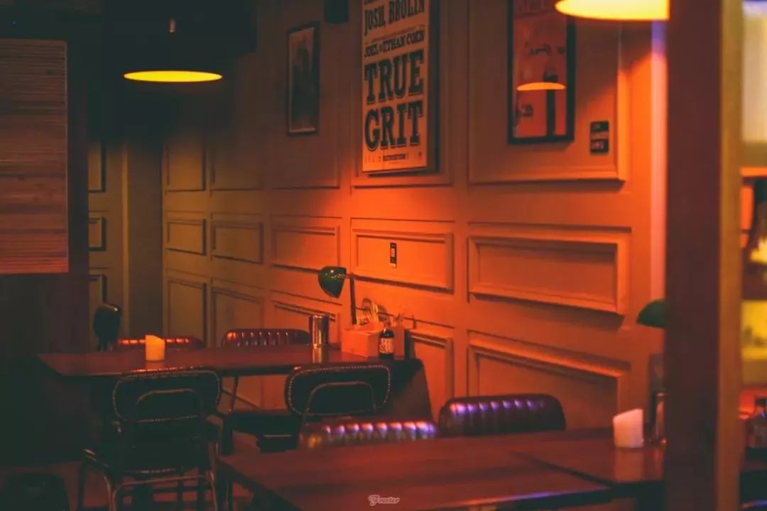 海口小众酒吧指南|放下手机,跟我喝酒去