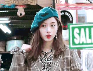 缇庡コ涓庡コ浜虹殑鍖哄埆,缇庡コ涓庡コ绁炵殑鍖哄埆