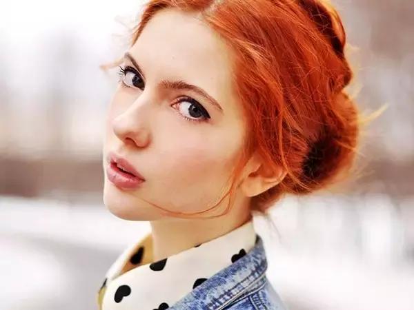 眼线笔晕妆的正确方法,眼线笔晕色怎么处理