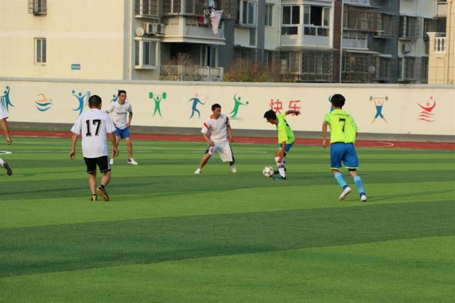 东至大渡口中学一一七秩赓传薪火.球赛献礼中华