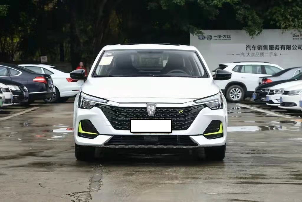 荣威i6max自动爽酷天幕版测评,荣威i6max300tgl要注意什么