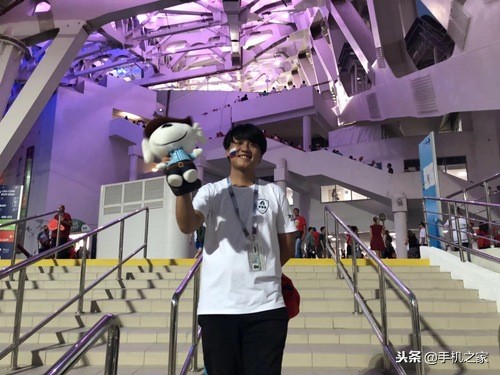 把梦做到最完美,把梦做到最巅峰歌词