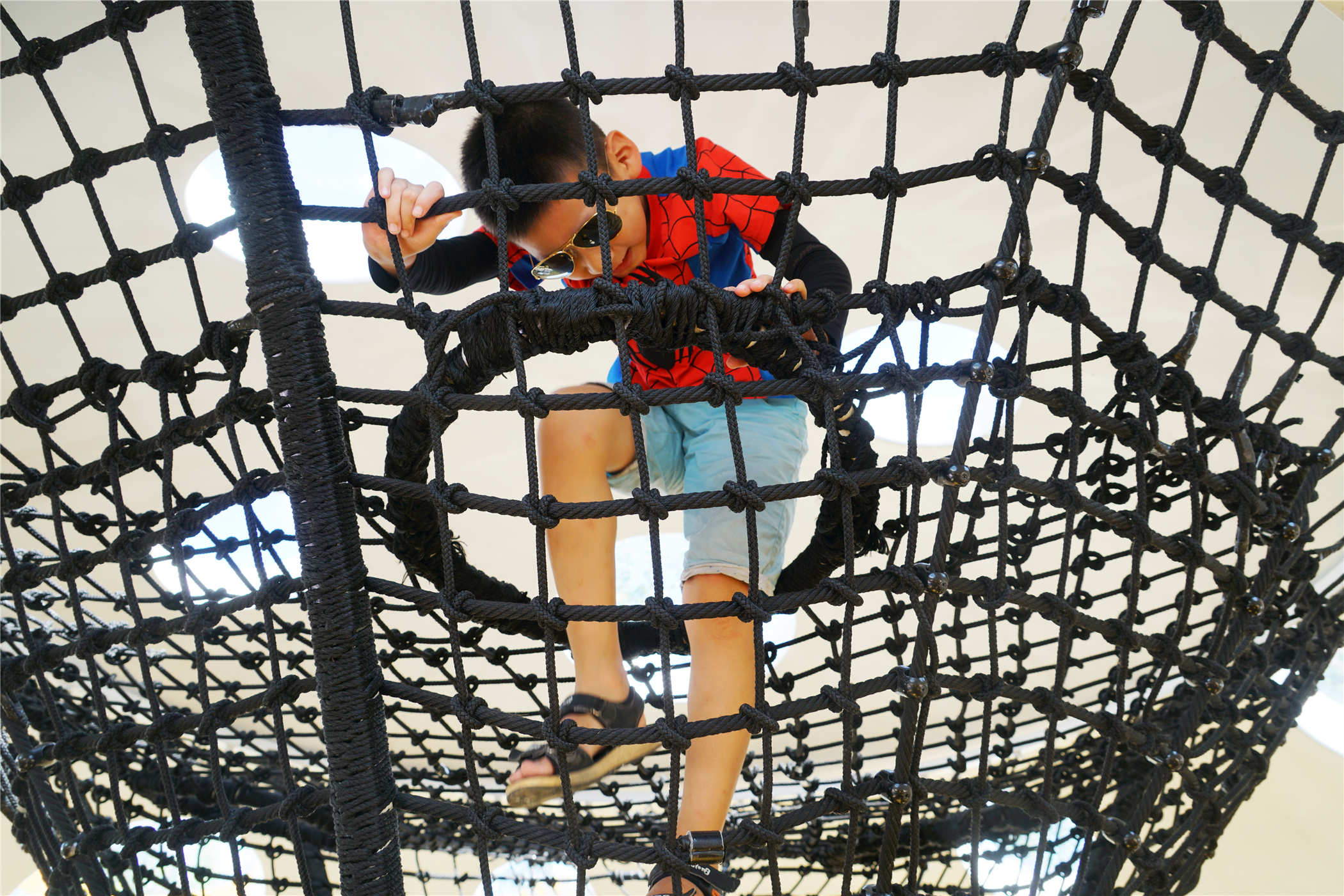 中国首家运动主题乐园,中国皮影戏乐园