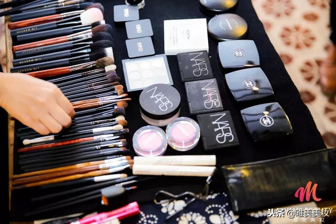 唯美大学-雲雲美妆学院授牌落成全新赋能打造个人IP崛起时代