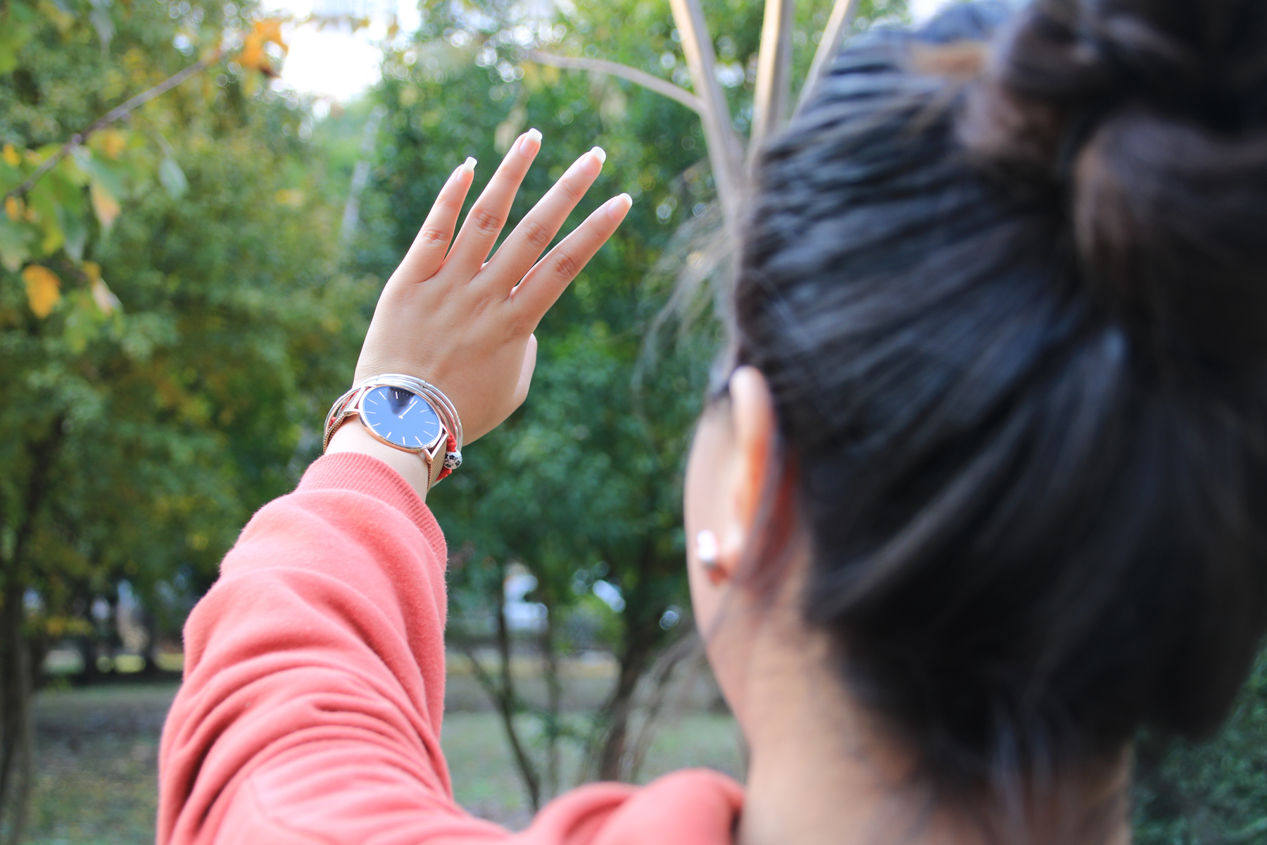 鐧惧厓灏忕背鎵嬭〃,灏忕背鎵嬭〃鐧惧厓