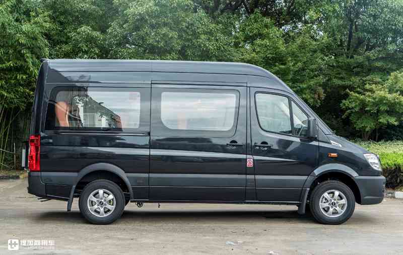 金龙轻客睿星,睿星9座轻客图片