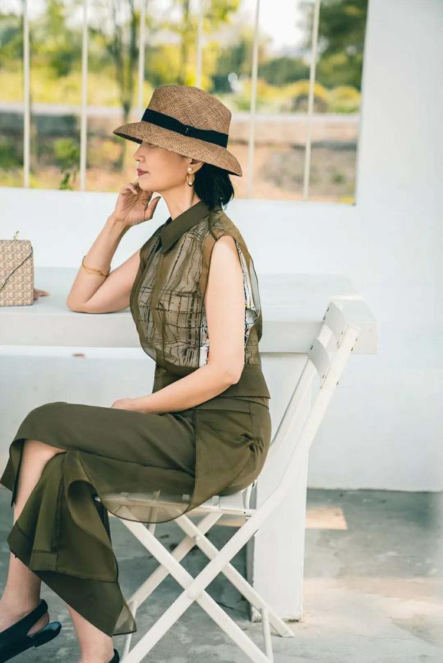 三木和妈妈的优衣库服装,三木妈妈优衣库秋冬装搭配