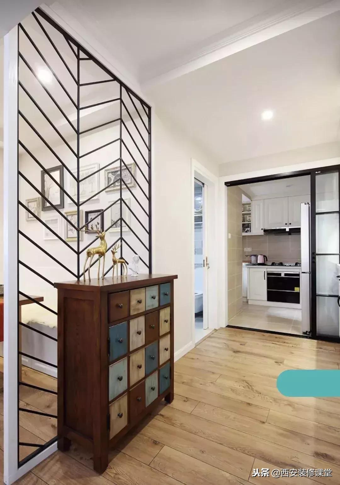 进门餐厅屏风隔断效果图轻奢,进门正对卫生间屏风隔断效果图