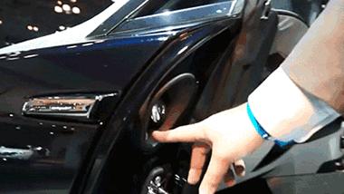 劳斯莱斯带伞的车多少钱,劳斯莱斯配的雨伞多少钱