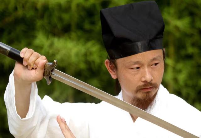 陈师行留美博士的后续,留美博士挑战武当陈师行