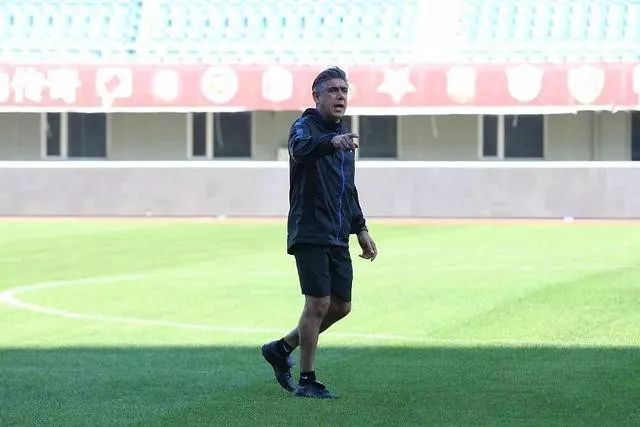 石家庄永昌主教练亚森下课原因,石家庄永昌主教练古特比