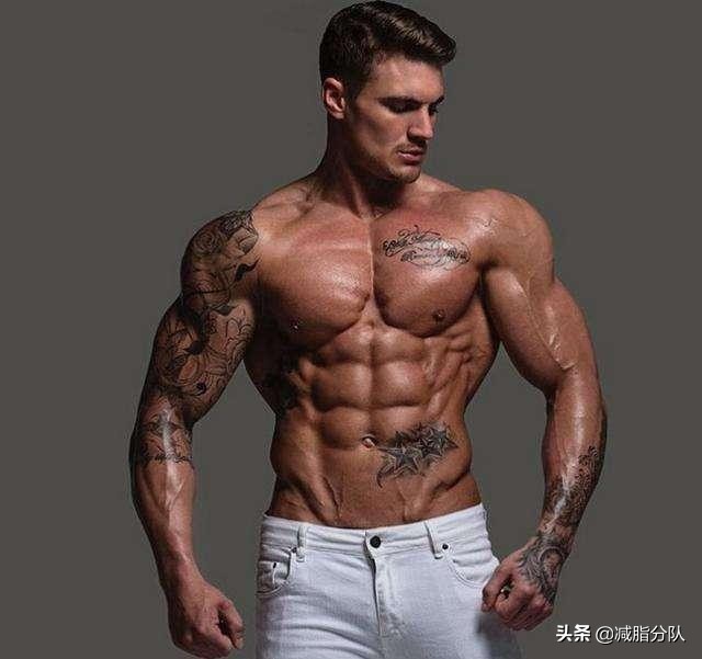 为什么腹肌长得不太对称,为什么腹肌不对称是因为脊柱弯曲