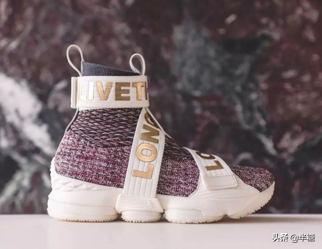 可口可乐和匡威联名的板鞋,hm新款联名鞋