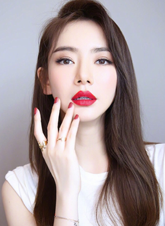 发量少40岁女剪什么发型好看,发量少的女生剪什么发型好看