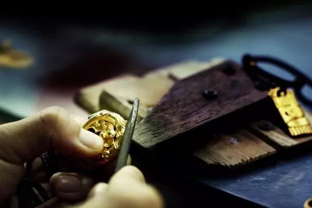 市面上的古法金是真的吗?很多金店店员其实是在忽悠你