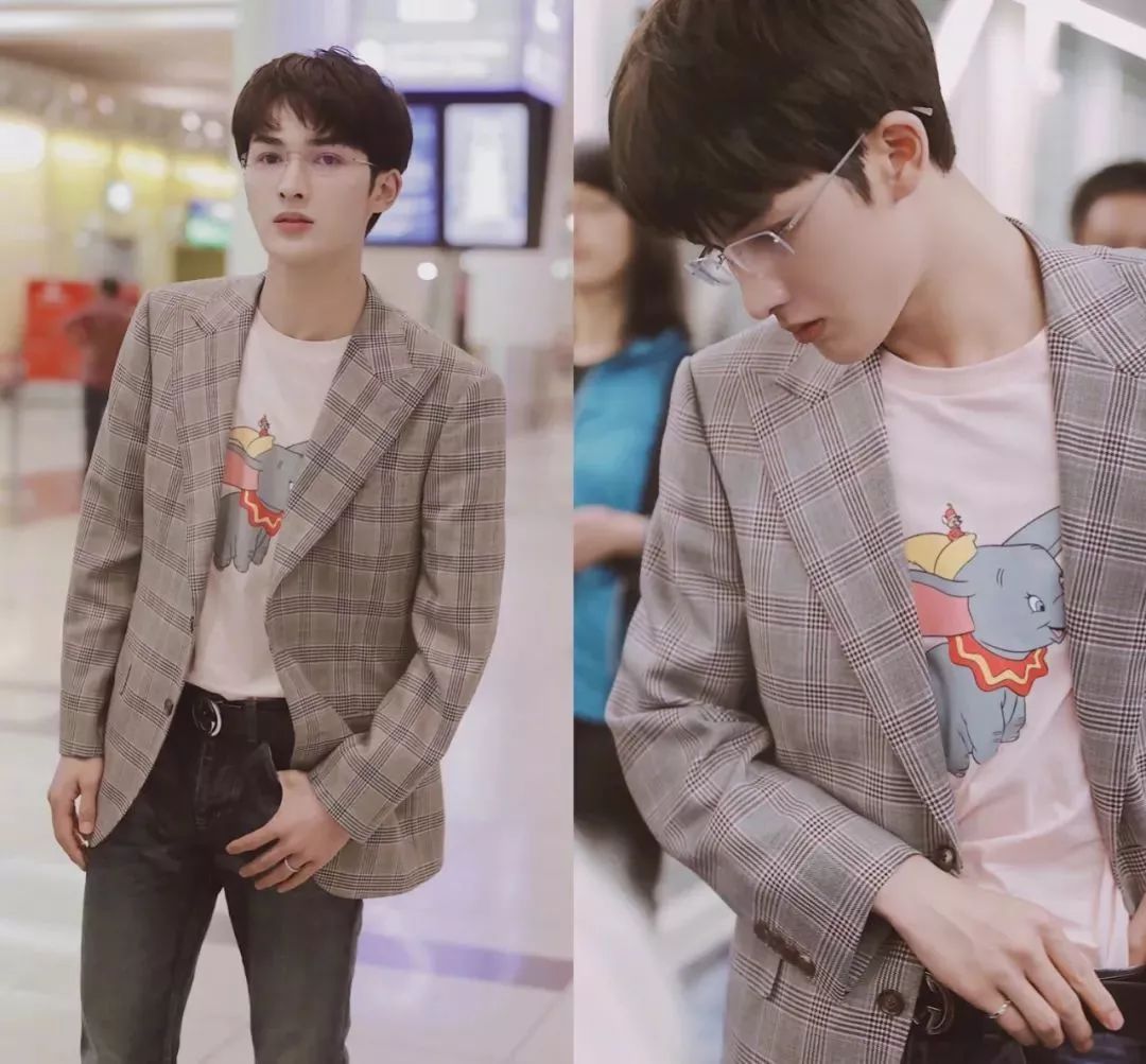 宋祖儿同款运动服,宋祖儿同款卫衣