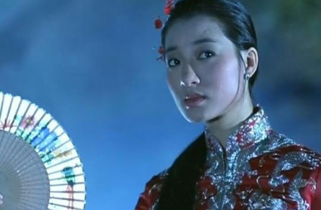 香港第一恐怖片山村老尸,近几年香港最好看的恐怖片