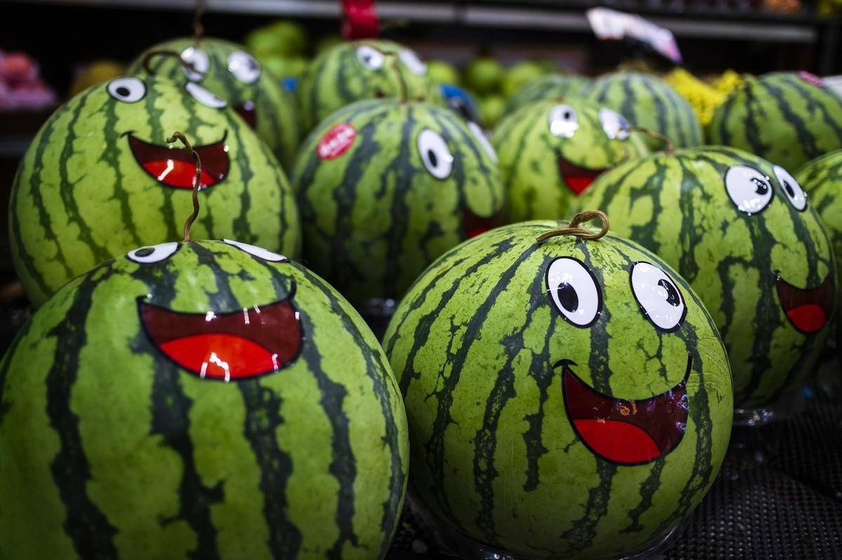 高血压吃哪些食物有助降压,高血压中风患者吃什么最好