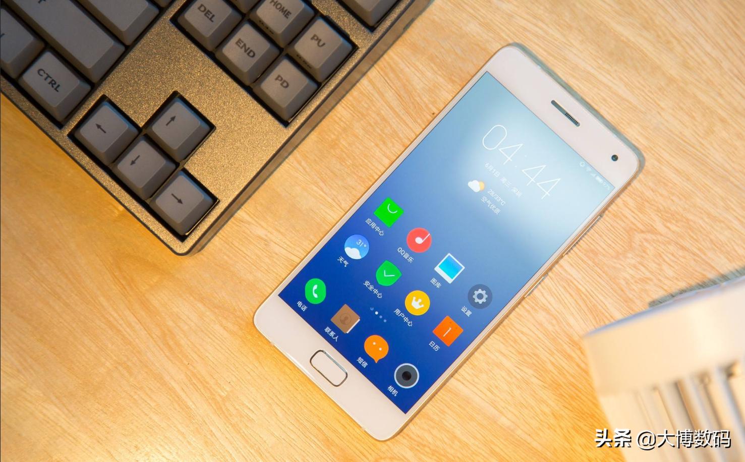 安卓手机用多少年可以换了,联想zukz2