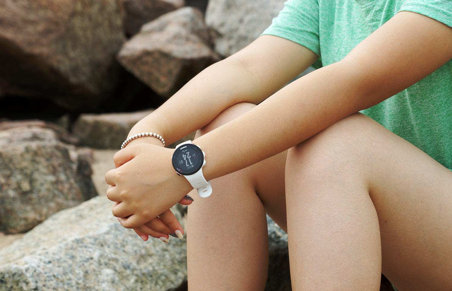 佳明forerunner245m评测,佳明245和745对比评测