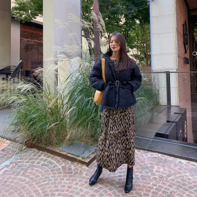 冬天穿得好臃肿,冬天穿的臃肿怎么办