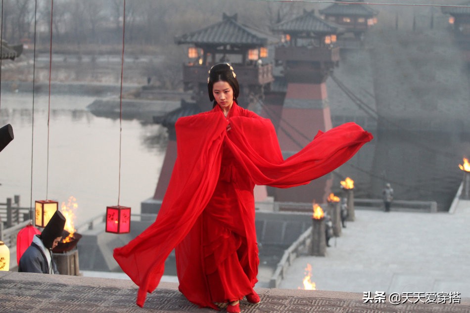 刘亦菲白鹿赵露思鞠婧祎卡点,鞠婧祎和刘亦菲谁最好看