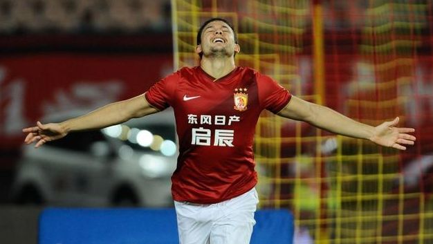 埃尔克森是国足第一名归化球员吗,国足怎么归化埃尔克森