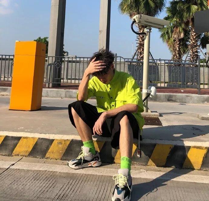 冬季时髦穿搭教程,换季穿搭怎么才能受妹子欢迎