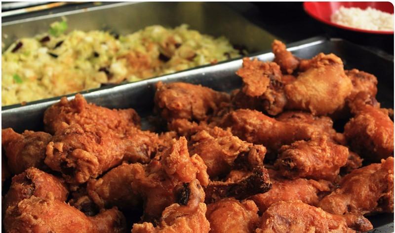 吃在“远航大酒楼”，绵阳学生的最高伙食标准