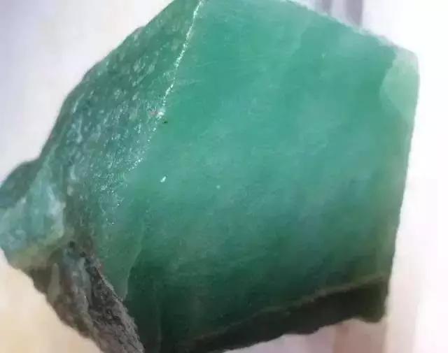 史上最全珠宝玉石图鉴,十二种玉石的鉴别方法