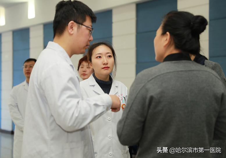 “百年市一院专家进高校”系列活动之九——哈工大附属哈市第一医院走进理工大学为女教职工送健康