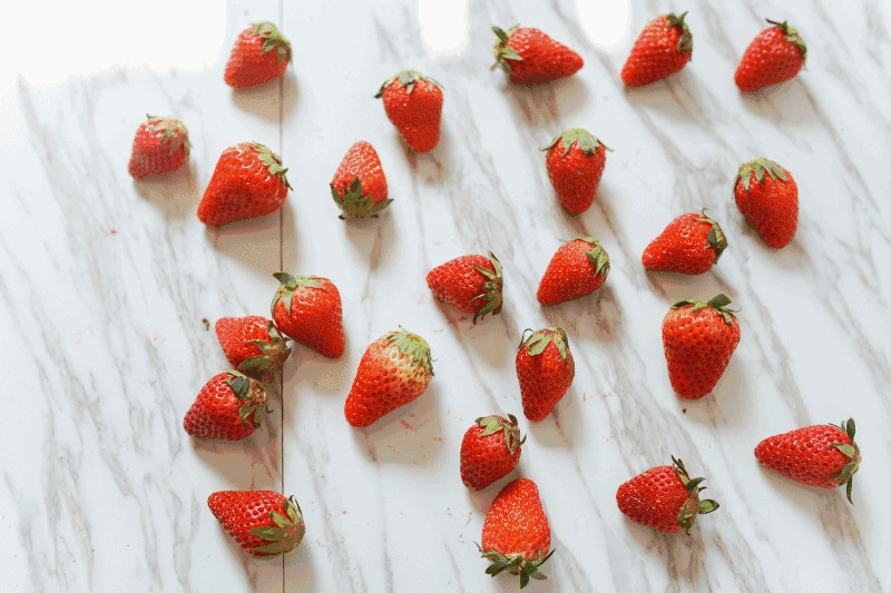 警惕！不卸妆就碎觉的危害~千万不要再犯