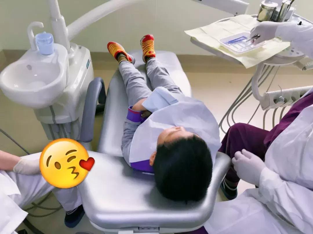 小孩每天刷牙不好,孩子天天刷牙为什么还有烂牙