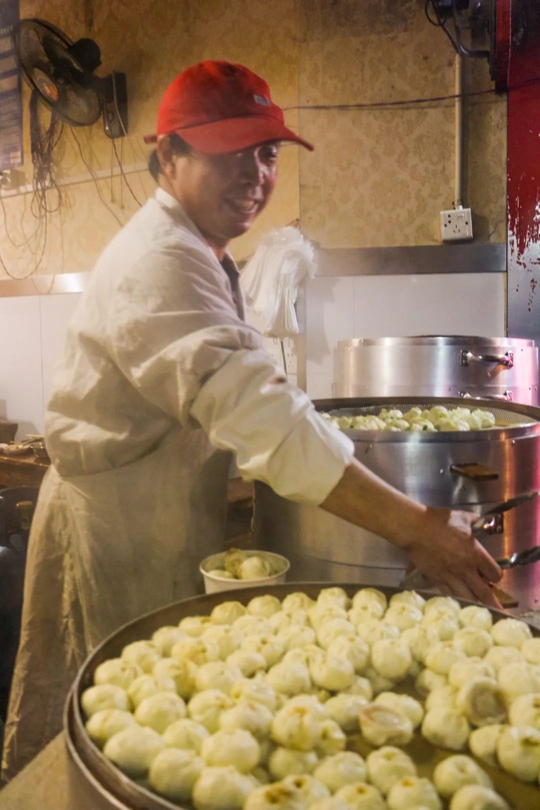 晚上12点后还营业的美食店,晚上10点后还营业的饭店