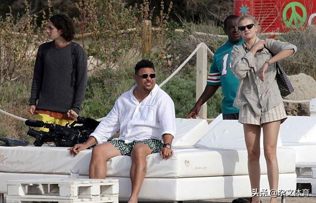 贫民窟足球天才,贫民窟的足球天才