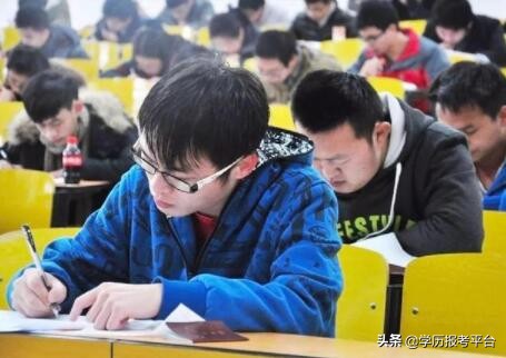 30岁初中没毕业想提升学历,初中学历提升学历的第一步是什么