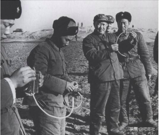 胡奇才的四纵有多少兵力,塔山英雄吴克华胡奇才