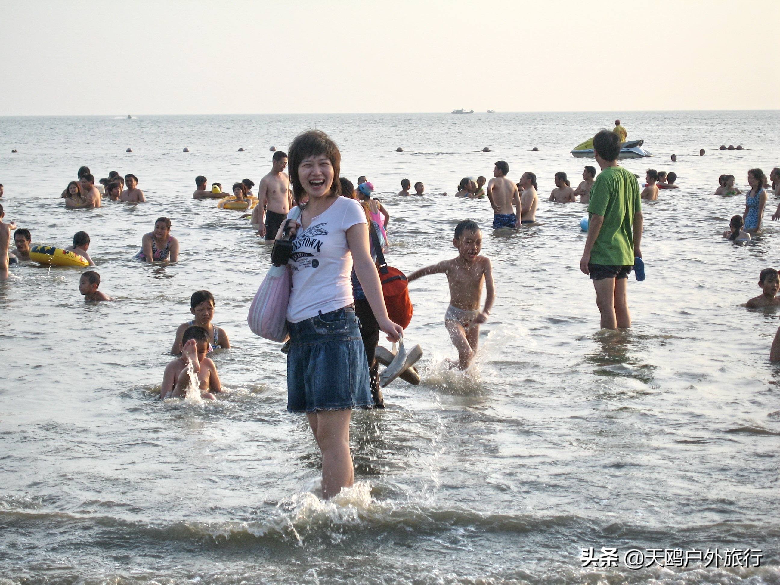 北海银滩蓝色海水在哪里看,北海银沙滩的海水清澈吗