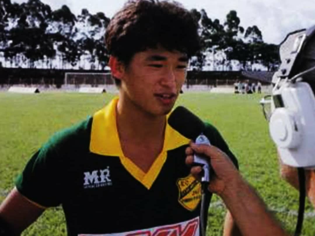 足坛动态：非洲首富欲买枪手！国足就是西丙水平！米兰是赚钱工具