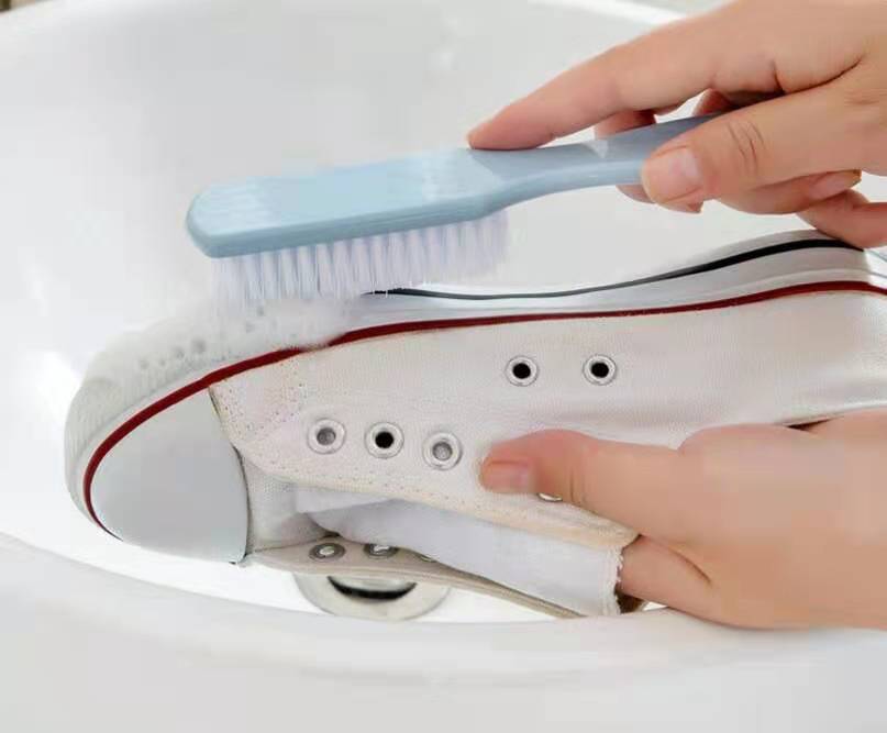 穿拖鞋出脚汗小妙招,夏天容易出脚汗怎么办