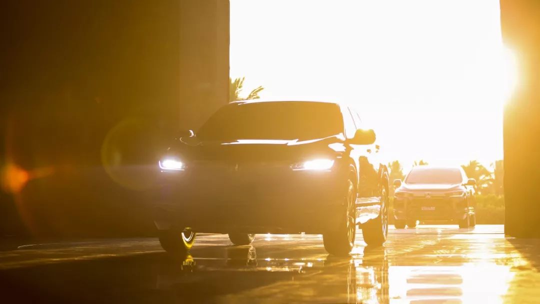 cr-v与皓影该如何选择呢,本田cr-v混动版对比皓影混动