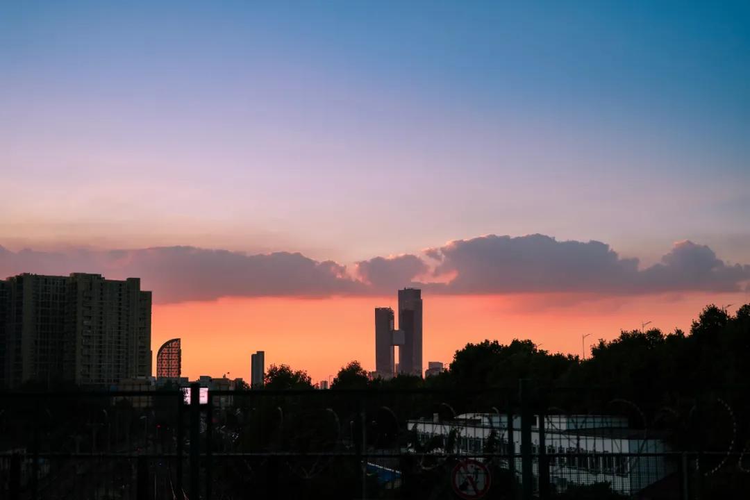 在南京到哪吃淮扬菜,在南京早晨去哪里吃早饭