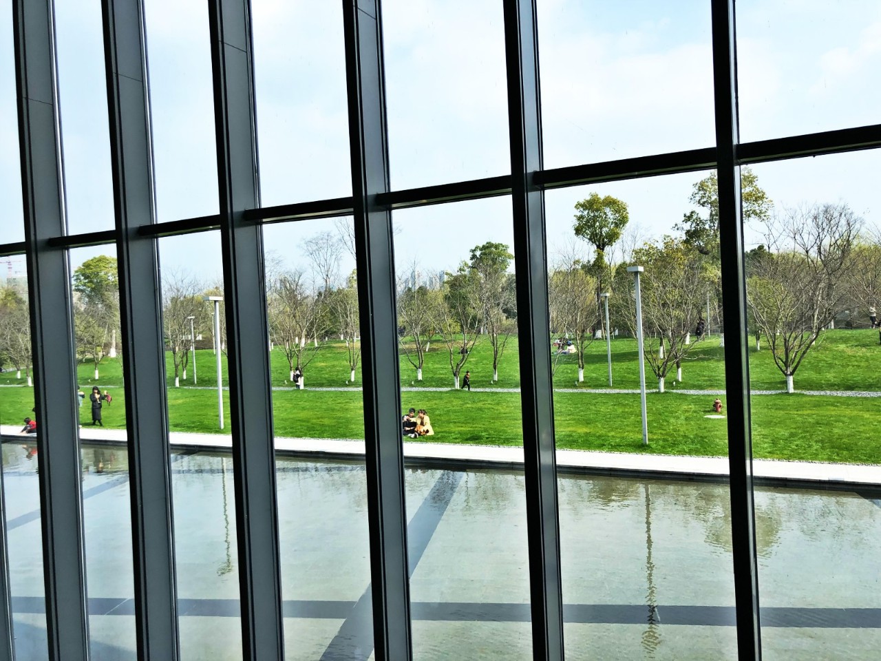 这是高晓松送给杭州的礼物，实名羡慕杭州市民!