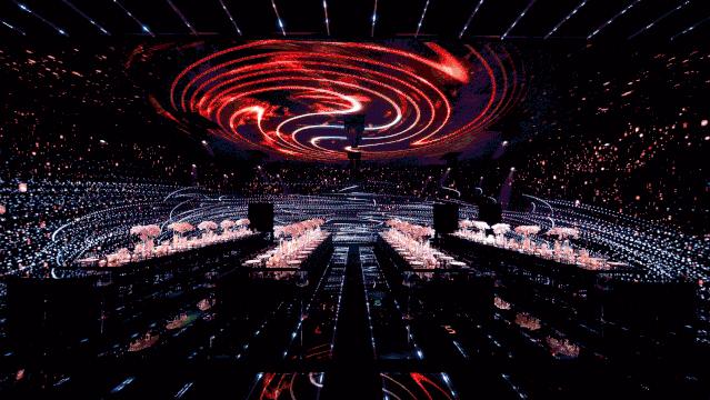 四川省达州市渠县女歌手黄英,黄英来达州演出