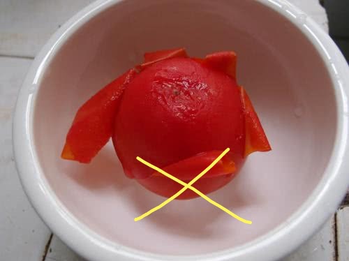 西红柿去皮开水下锅还是冷水下锅,西红柿怎么快速去皮不冷冻