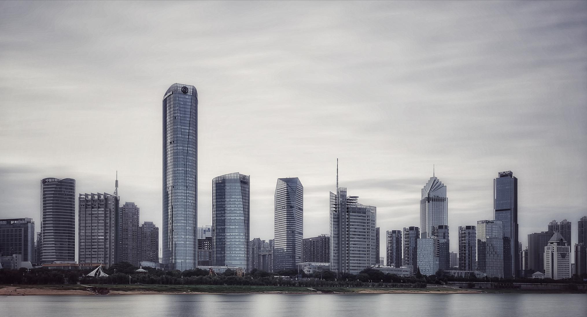 高层住宅多少层以上着火没法救了,一场大火之后还剩下什么