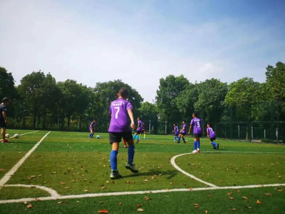 海门港新区实验小学足球队,经开区实验小学足球比赛